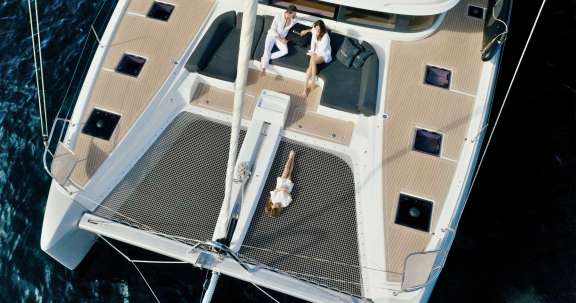 Spacious Bow Seating
