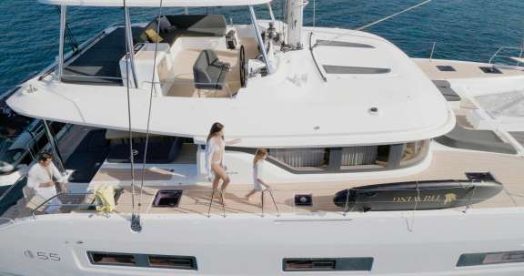 Flybridge with multiple lounge areas and wet bar