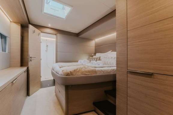 Image of Triwing Carida – Winter yacht #8