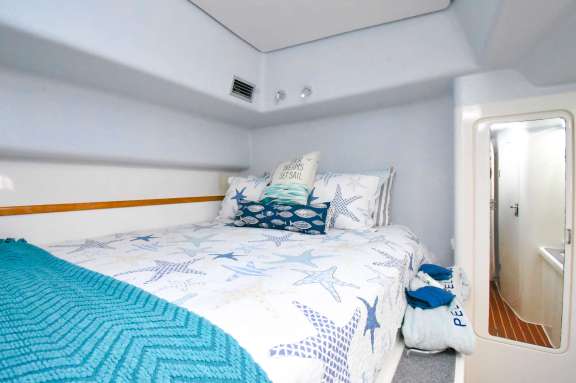 Image of PELICAN yacht #16