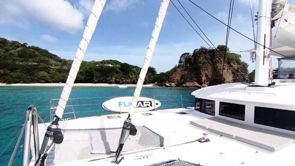 Image of FOXY LADY yacht #14