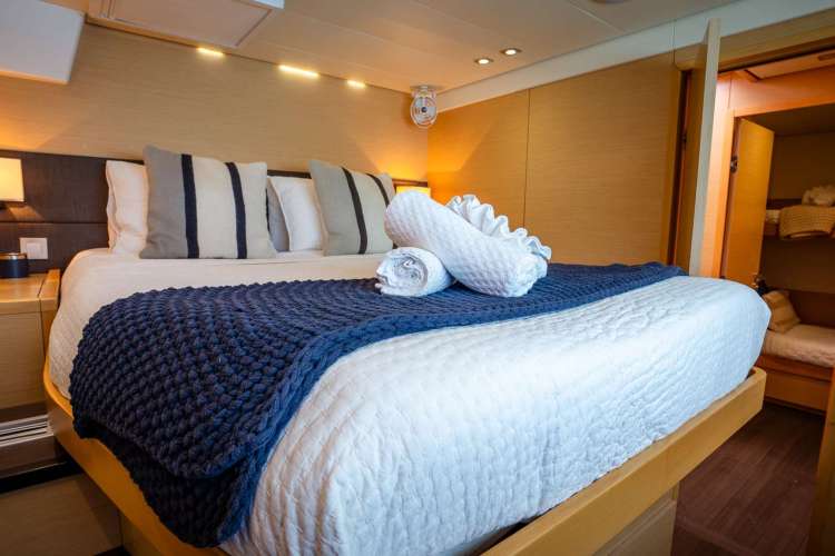 Queen Guest Cabin