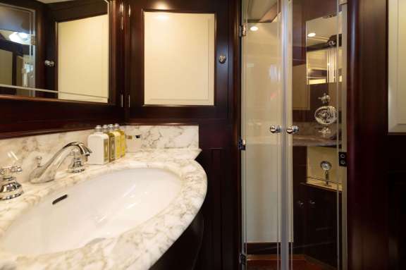 Ensuite bathroom