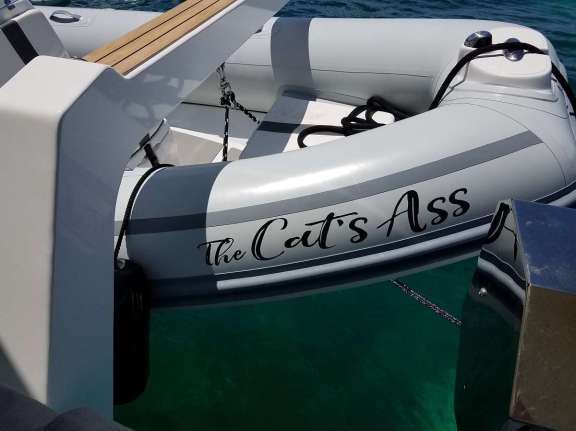 Center console tender