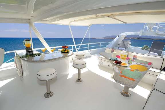 Upper Deck Dining & Bar Area