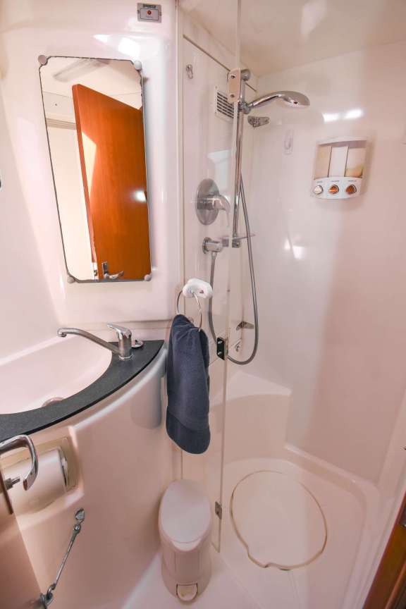 Image of DEEPBLUE yacht #17