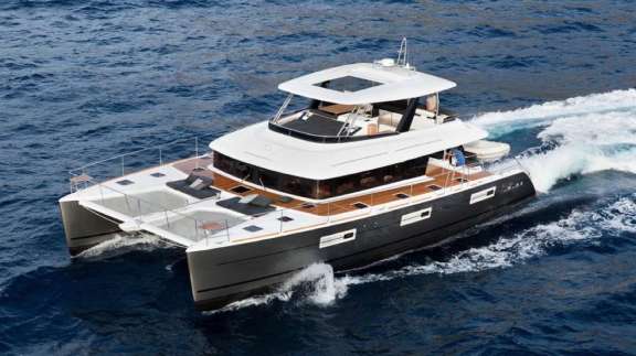 Easy walk around decks