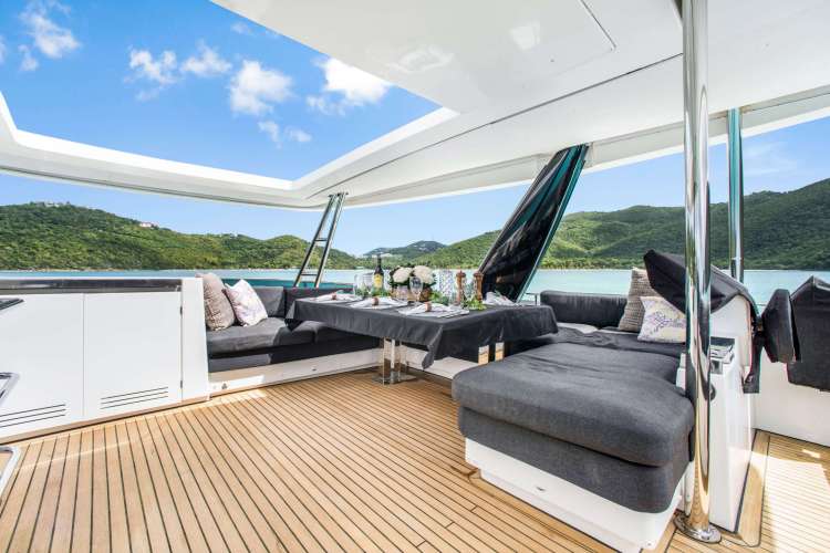 Flybridge