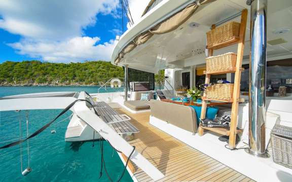 Image of SHANGRI LA yacht #8