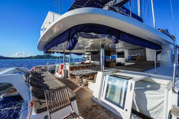 Image of DREAM LAGOON 620 yacht #11
