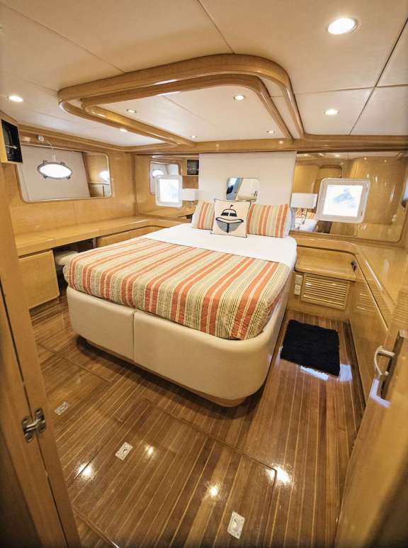 Image of COOL BREEZE 65 yacht #9