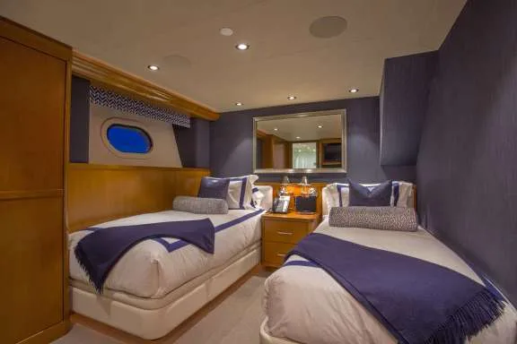 Twins (convert to a King) Guest Stateroom