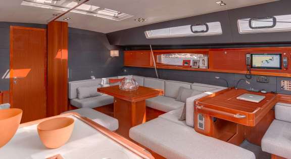 The spacious and modern saloon