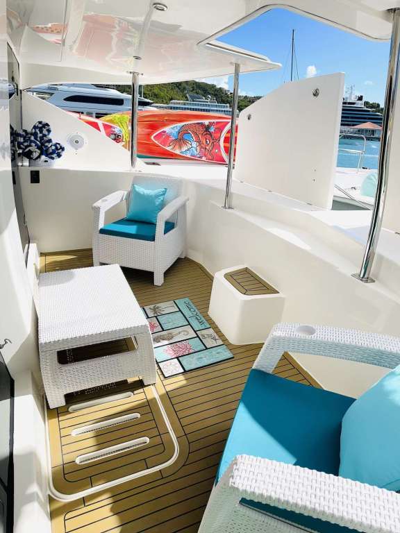 Image of DOLPHIN DAZE yacht #12