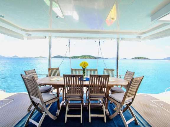 Image of DOLPHIN DAZE yacht #4