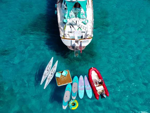 Image of AUGUST MAVERICK yacht #11