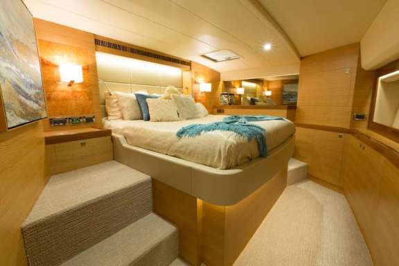Master Queen Stateroom
