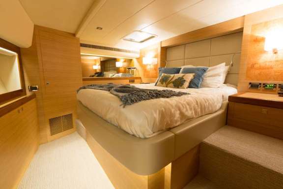 VIP Queen Stateroom