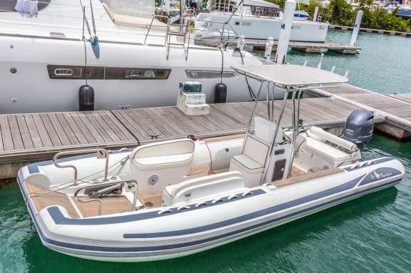 Image of ANGELEYES yacht #17