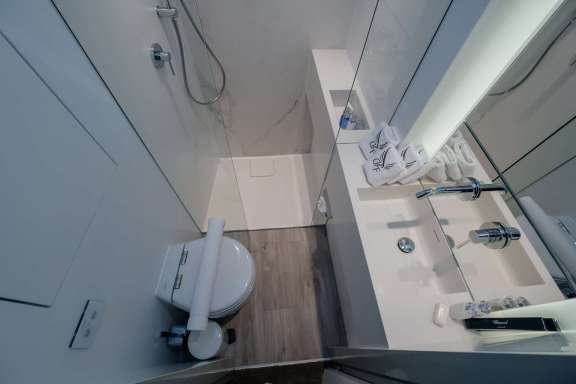 Image of GYRFALCON yacht #9