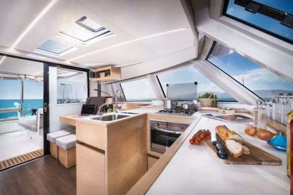 Image of ILLUSION yacht #11