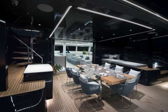 Image of RELENTLESS 60 yacht #3
