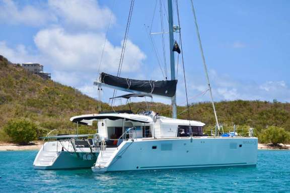 Image of RAPSCALLION yacht #11