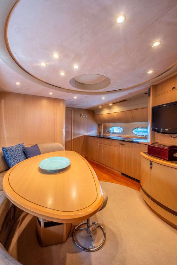 Image of The Commissioner yacht #2