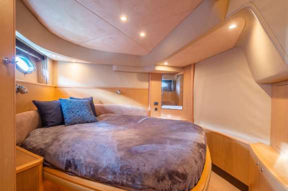 Image of The Commissioner yacht #6