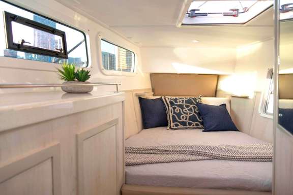 Image of BAREFEET RETREAT yacht #11