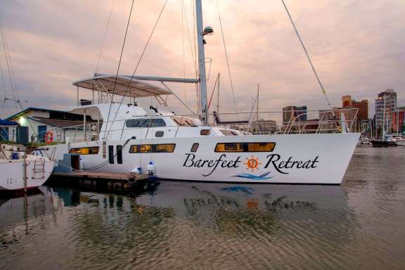 Image of BAREFEET RETREAT yacht #15