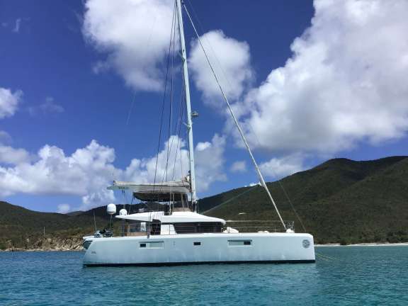 Image of YOLO II yacht #10