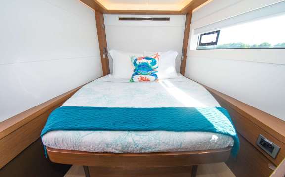 Image of EASIR II yacht #16