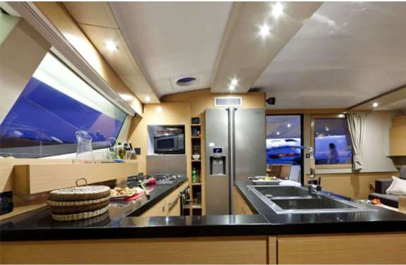 Image of PERPETUAL BLUE yacht #9