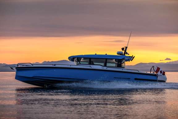 Image of CRYSTAL DREAMS yacht #17