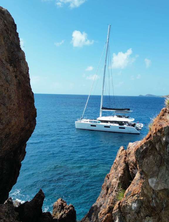 Image of THE PURSUIT yacht #12