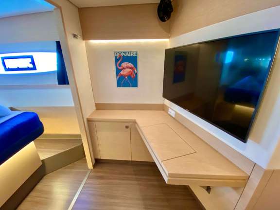 Image of OCEANFRONT PROPERTY yacht #13