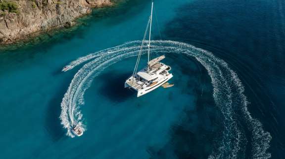 Image of ISLAND STANDARD TIME yacht #19