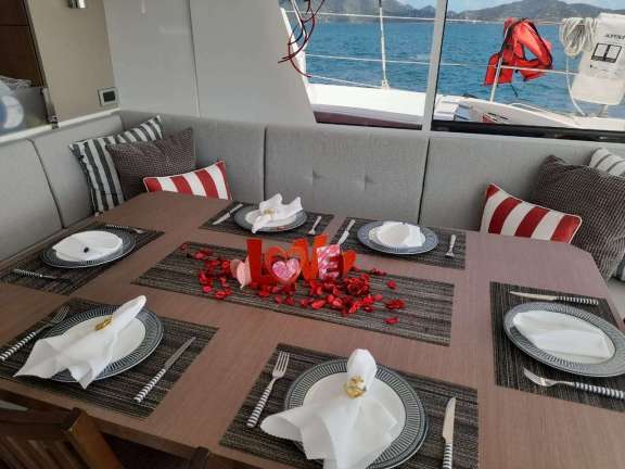 Image of ISLAND STANDARD TIME yacht #4