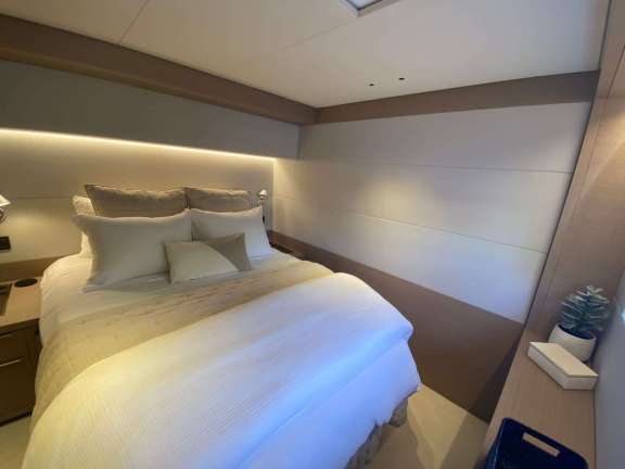 Image of C’EST LA VIE yacht #7