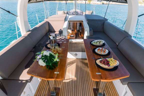 Image of EUPHORIA yacht #17