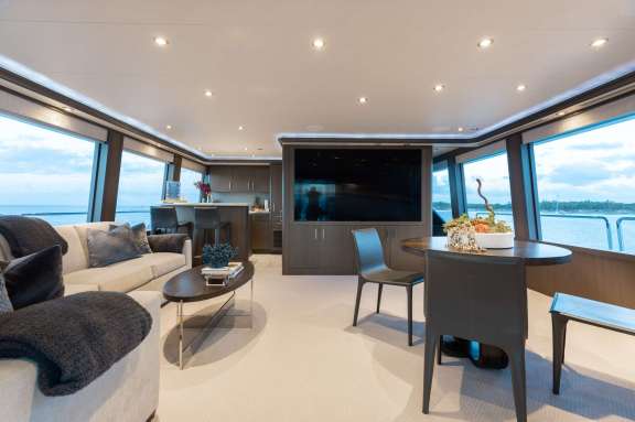 Image of MEMENTO VIVERE yacht #13