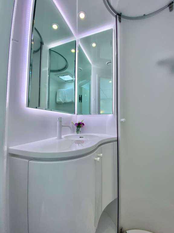 Image of CASA BLANCA yacht #19