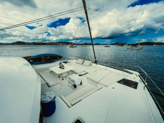 Image of ISLAND KISSES yacht #3