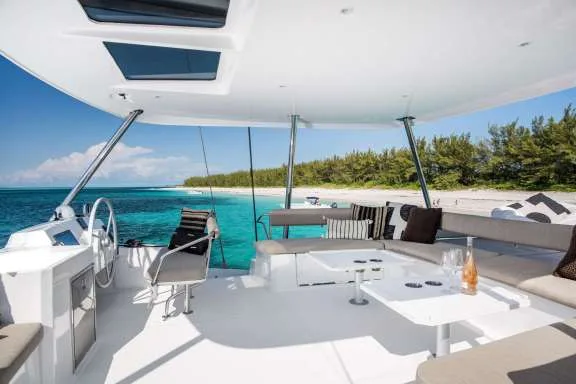 Image of DRIFT (Formerly Location) yacht #19