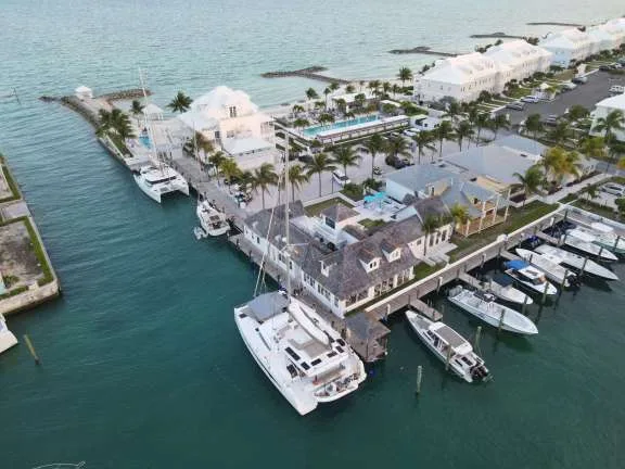 Image of DRIFT (Formerly Location) yacht #4