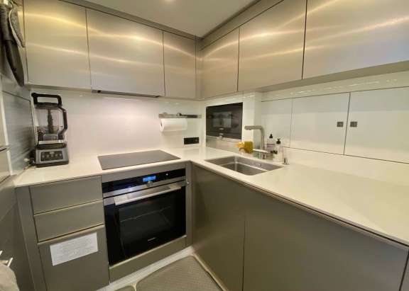 Image of OCEAN VIBES yacht #10