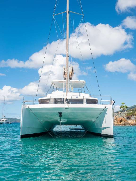 Image of COCKTAILS & DREAMS yacht #15