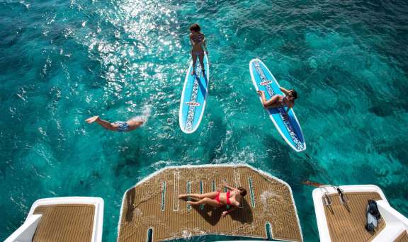 Queen cabin on Deep Blue