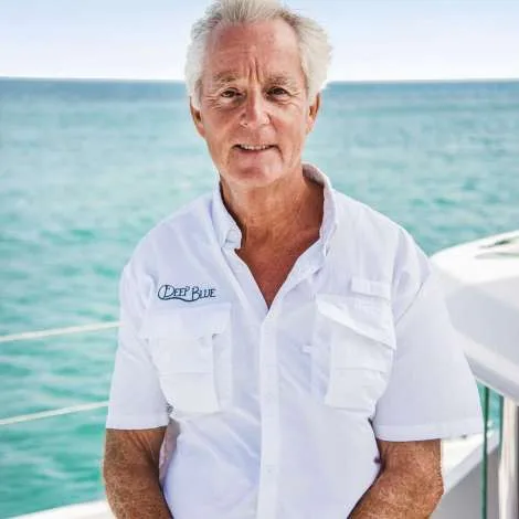 Crew of DEEP BLUE|Captain